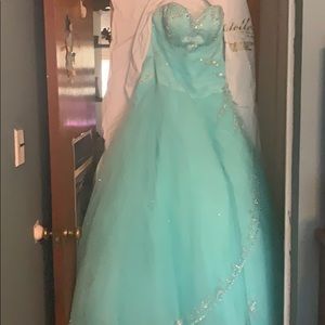 Mori Lee sweet 16 dress